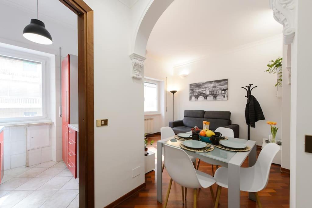 Vatican House * Rom